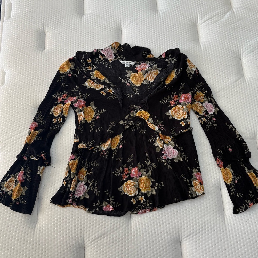 American Eagle Outfitters Black Floral Blouse